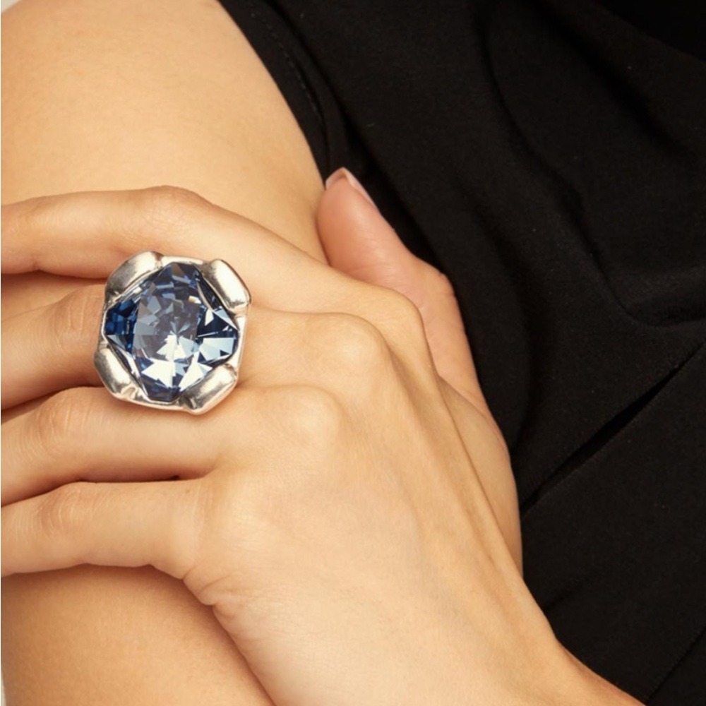 Uno de 50 Big Blue Crystal Ring